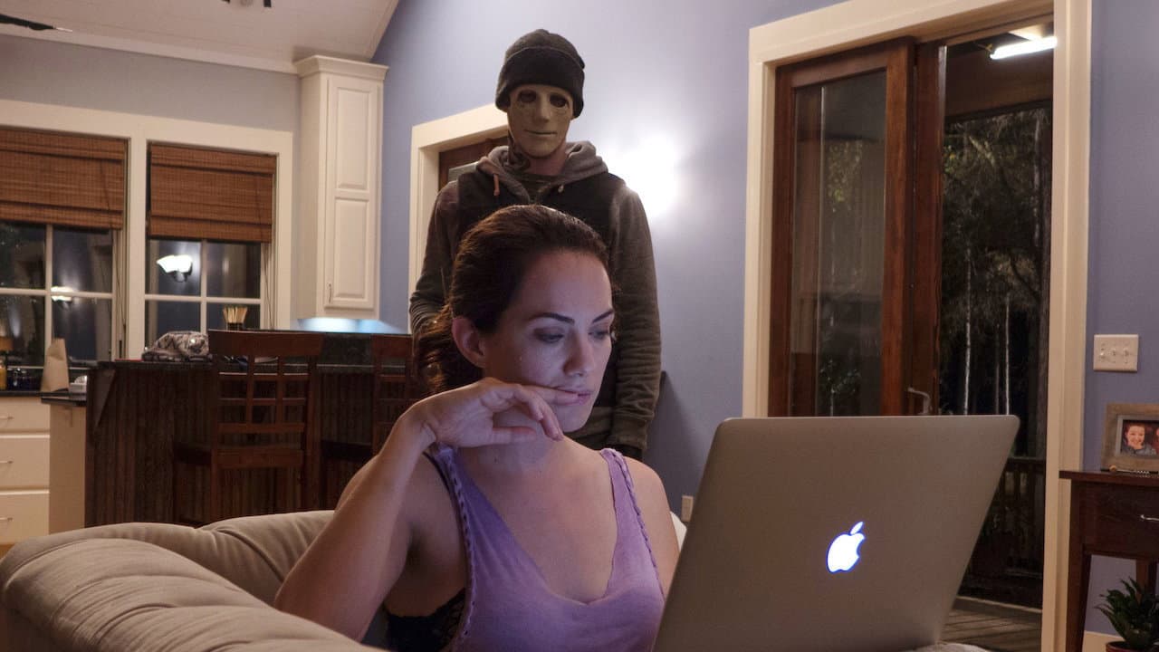 Hush still 5