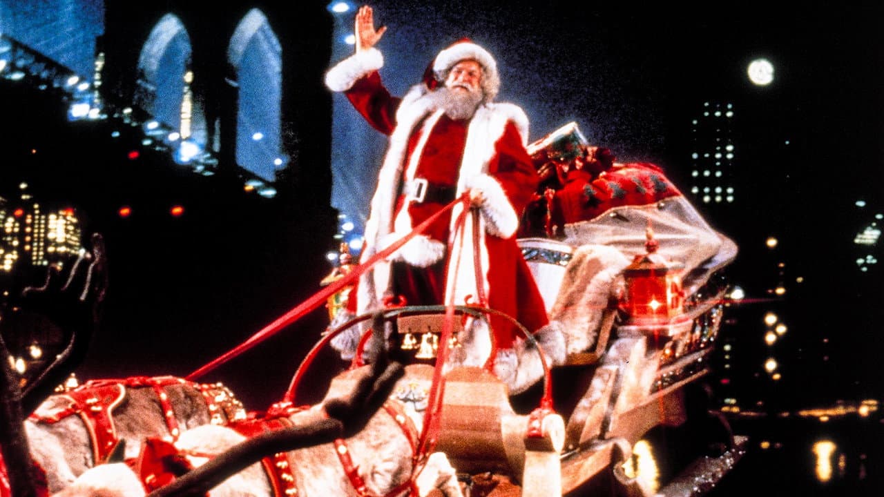 Santa Claus: The Movie still 7