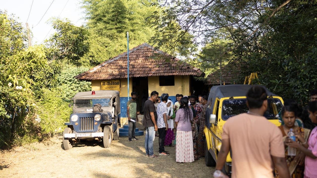 Detective Ujjwalan Review: A Captivating Mystery still 7