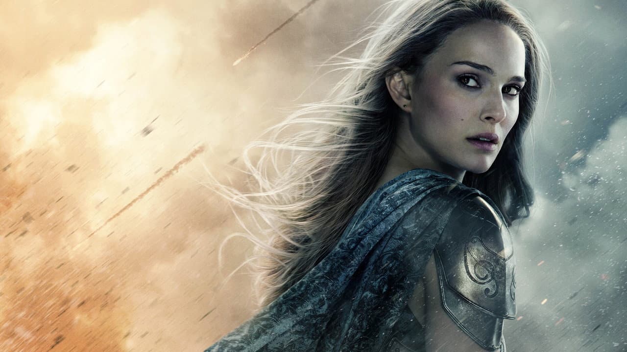 Thor: The Dark World still 3