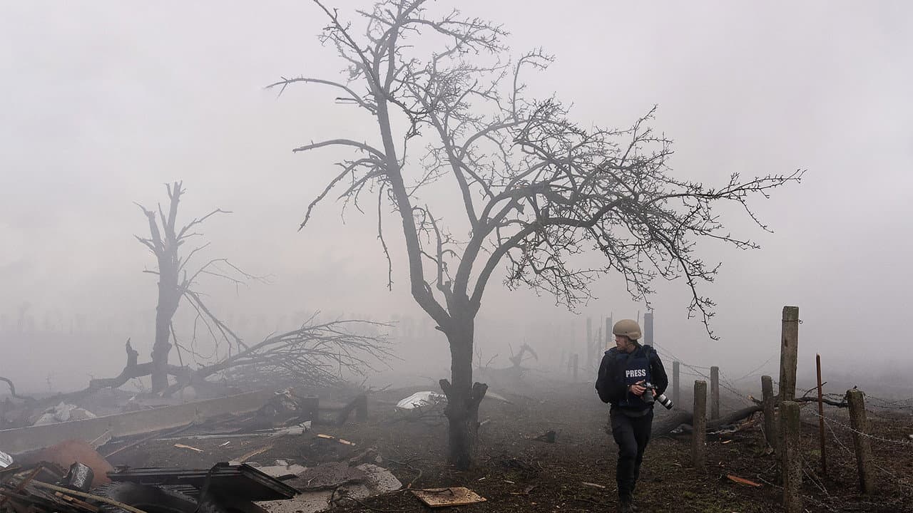 20 Days in Mariupol still 2