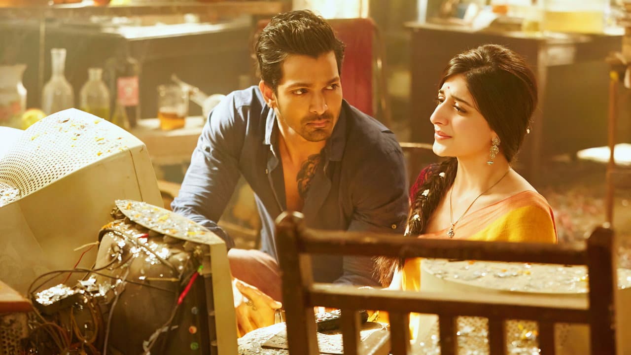 Sanam Teri Kasam still 4