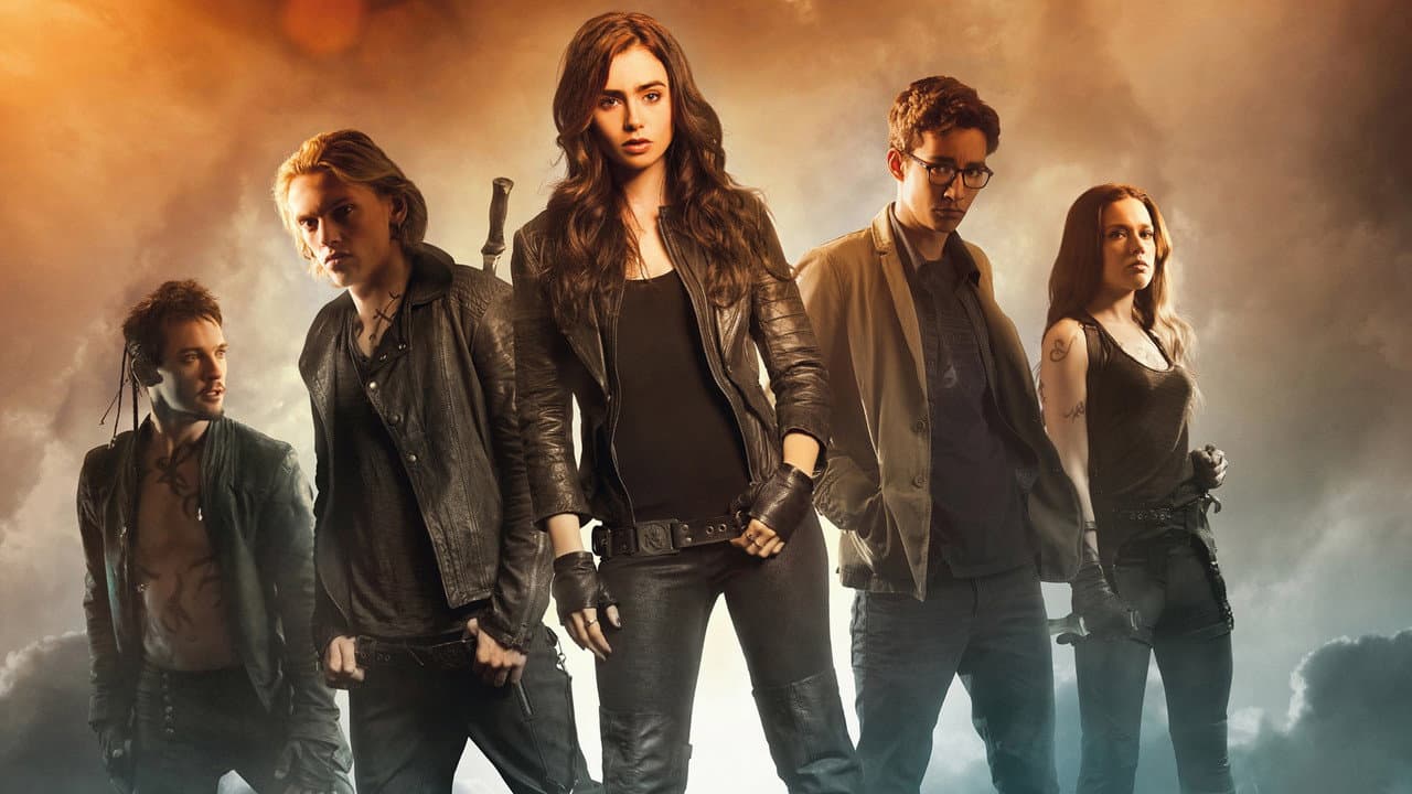 The Mortal Instruments: City of Bones still 5