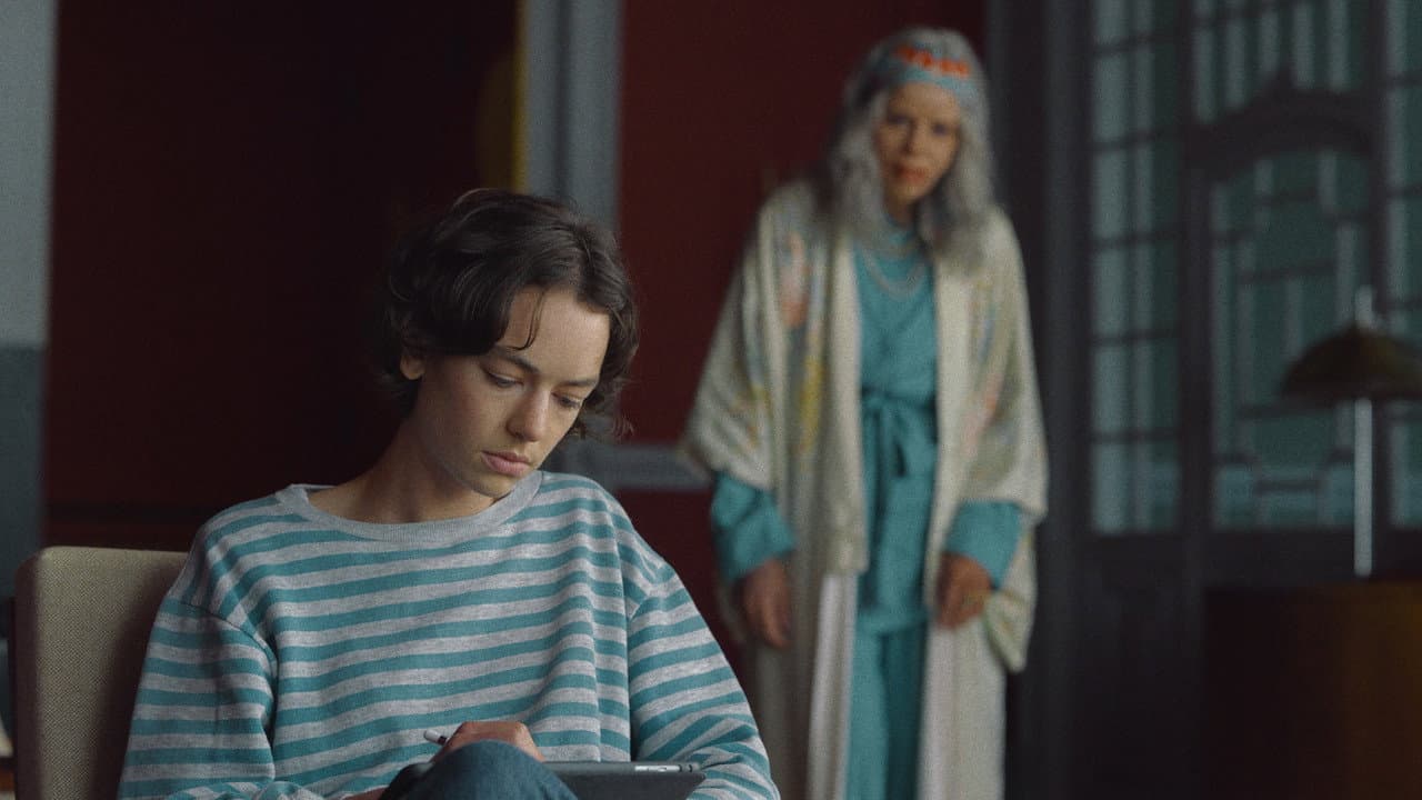 Amelia’s Children still 4