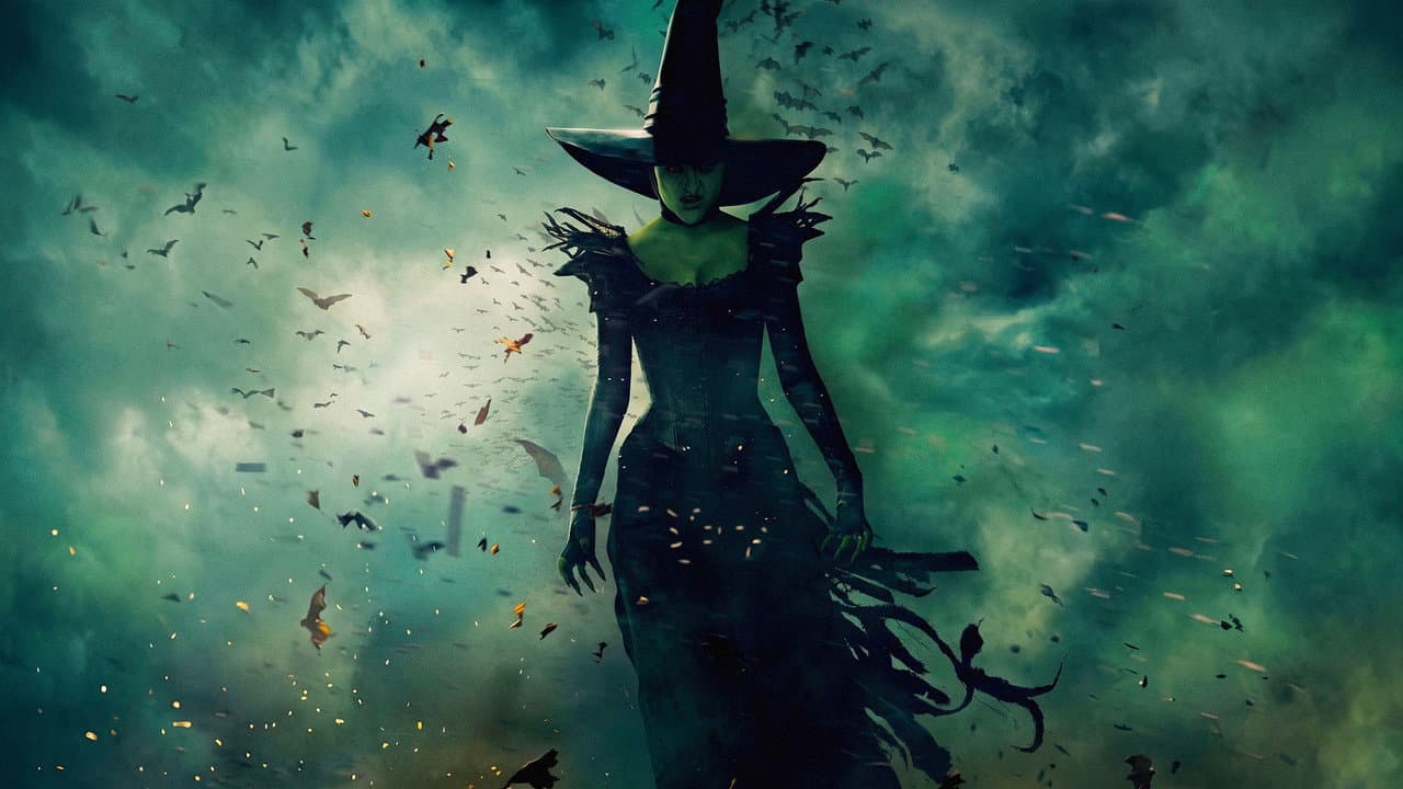 Oz the Great and Powerful still 4