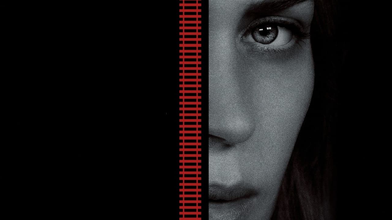 The Girl on the Train still 4