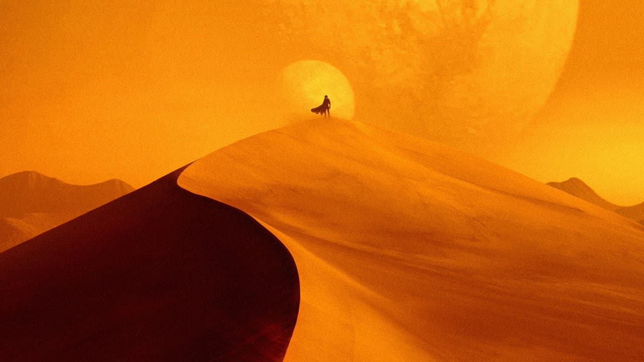 Dune still 5