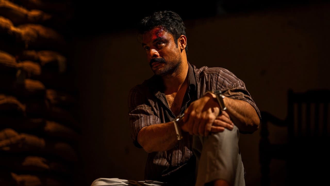 Narivetta Movie Review: A Compelling Thriller? still 7