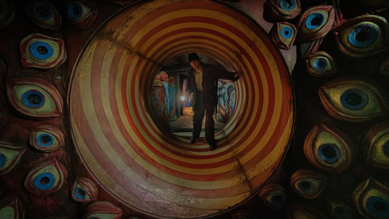 Nightmare Alley still 2