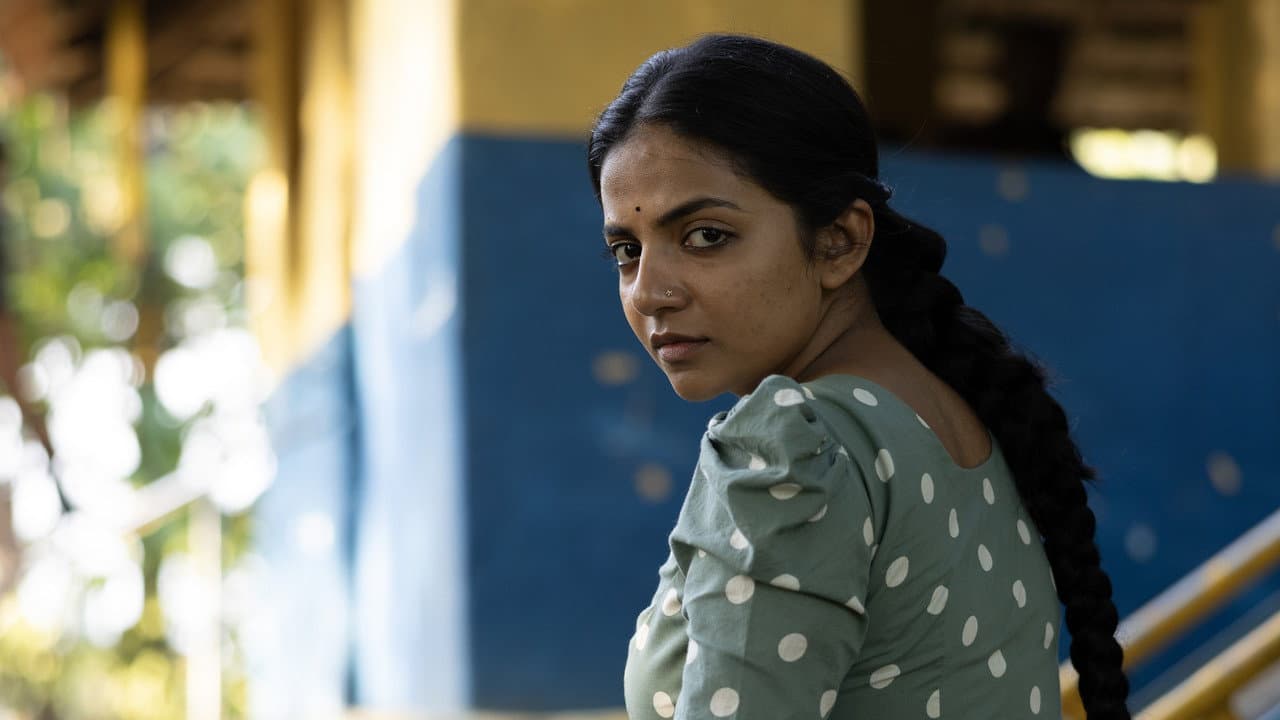 Detective Ujjwalan Review: A Captivating Mystery still 3