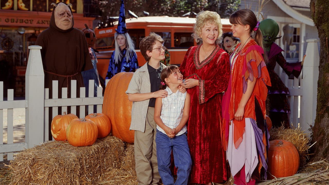 Halloweentown still 1