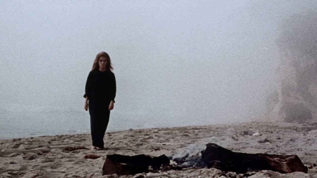 Messiah of Evil still 6