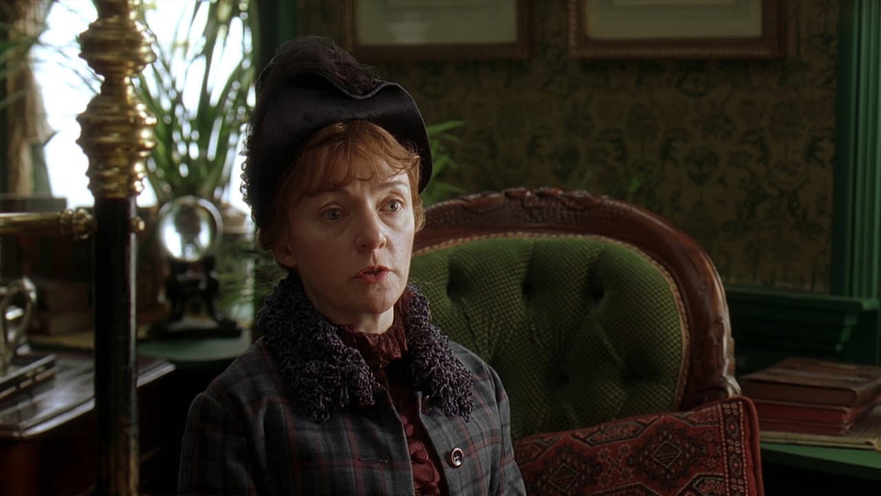 Topsy-Turvy still 7