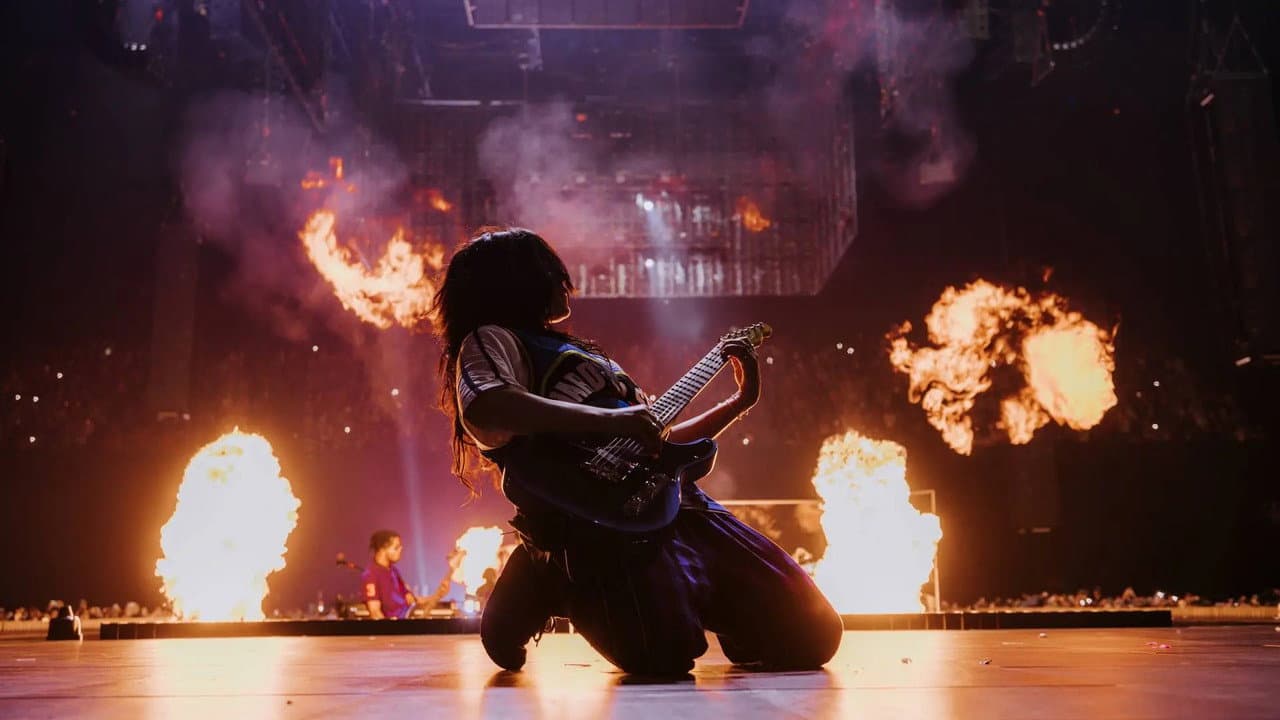 Billie Eilish - Hit Me Hard and Soft: The Tour (Live in 3D) still 4
