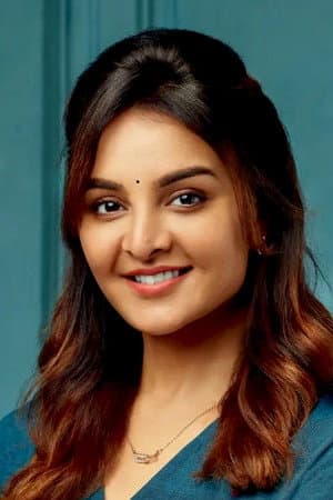 Manju Warrier: Director Used My Daughter's Life to Bargain