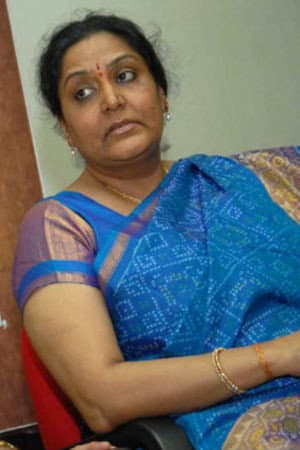 Bigg Boss: Gayathri vs Sreelakshmi Clash Over Strategy