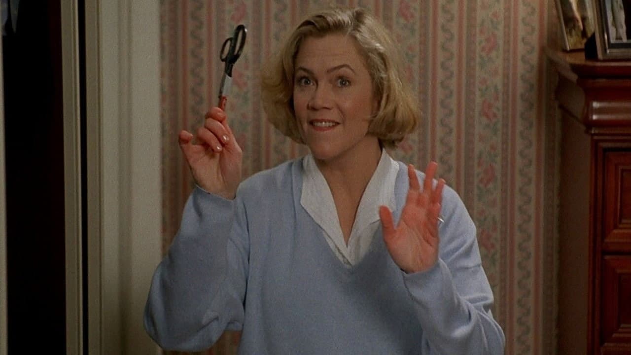 Serial Mom still 8