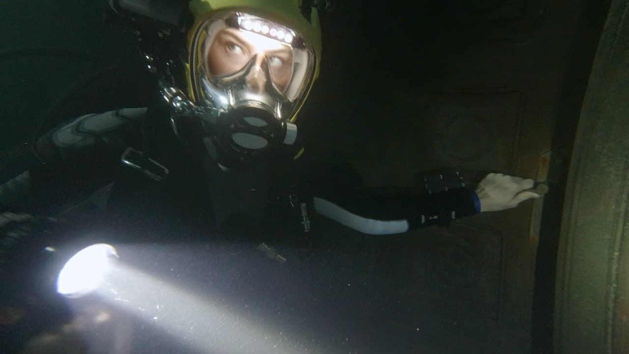 The Deep House still 4