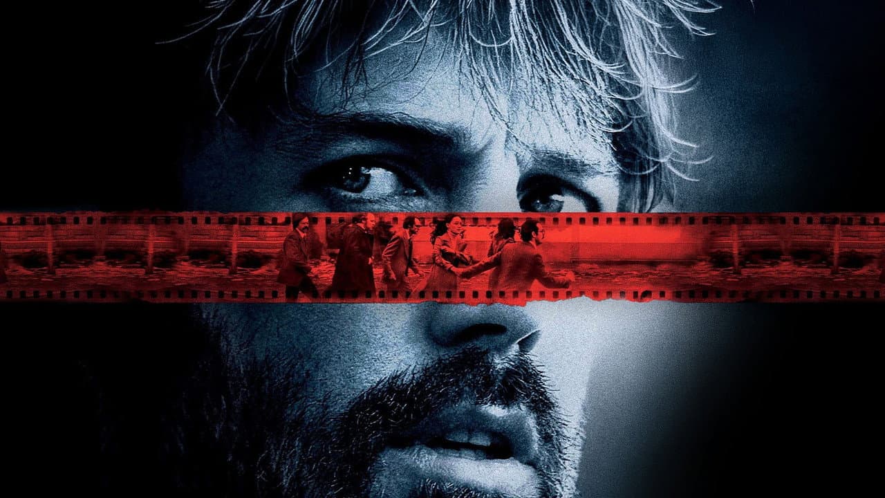 Argo still 2