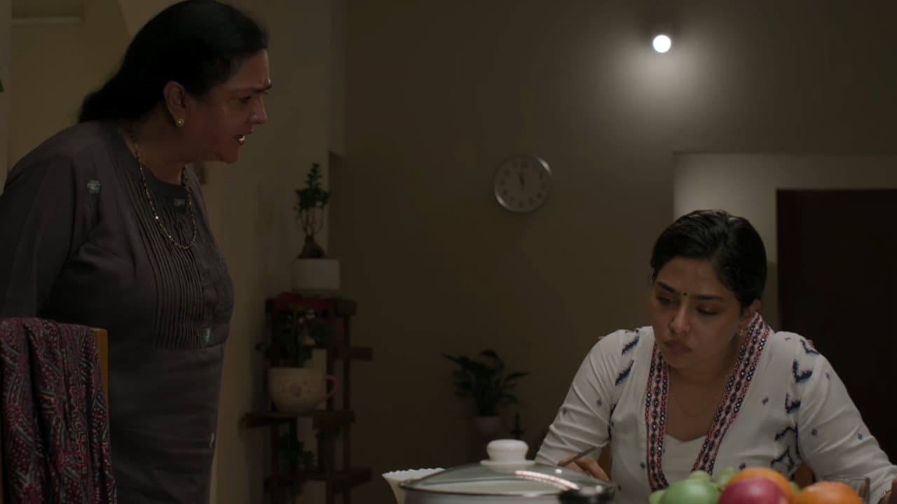 Aasha Review: Urvashi Leads Safar Sanal's 2026 Malayalam still 4