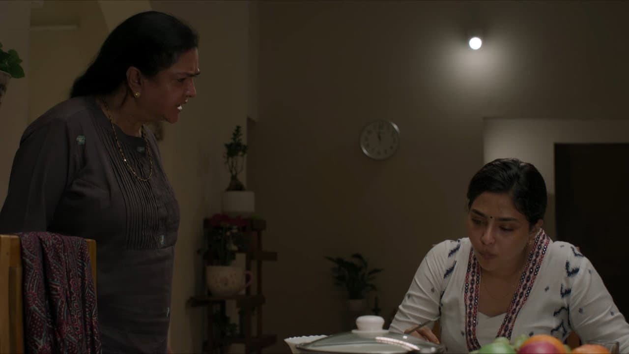 Aasha Review: Urvashi Leads Safar Sanal's 2026 Malayalam still 3