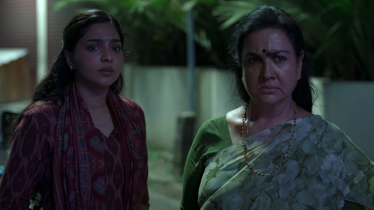 Aasha Review: Urvashi Leads Safar Sanal's 2026 Malayalam still 5