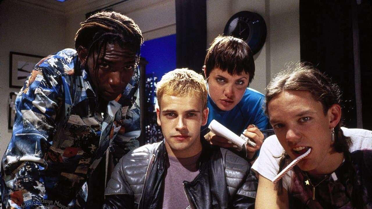 Hackers still 6