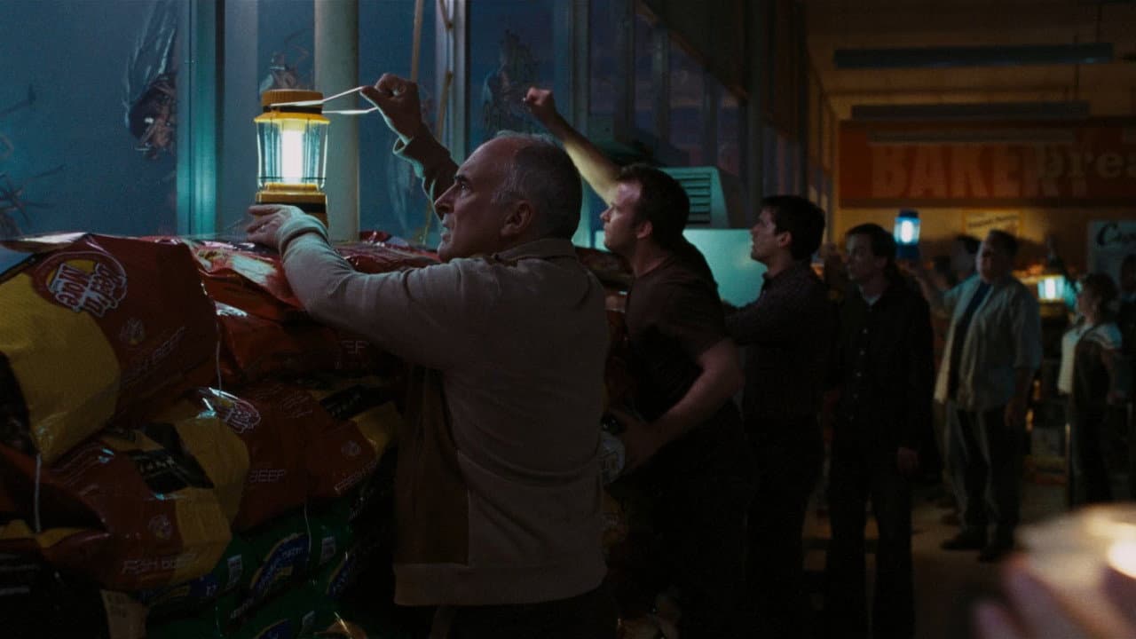 The Mist still 8